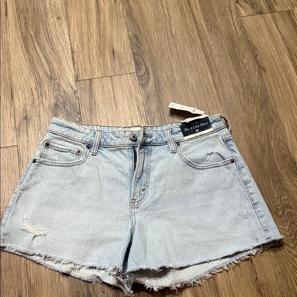 Abercrombie Light Wash Jean short